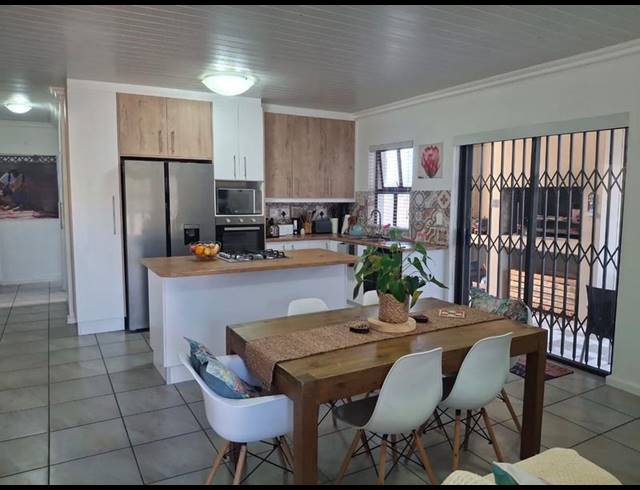 3 BEDROOM HOUSE FOR SALE IN GLEN LILLY